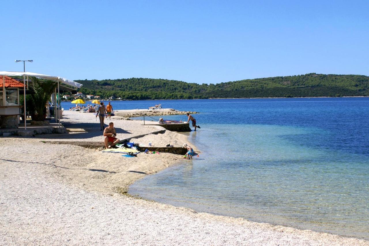 Triple Room Trogir 13102B Εξωτερικό φωτογραφία