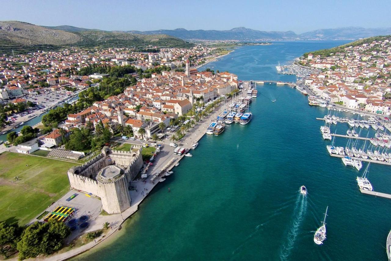 Triple Room Trogir 13102B Εξωτερικό φωτογραφία