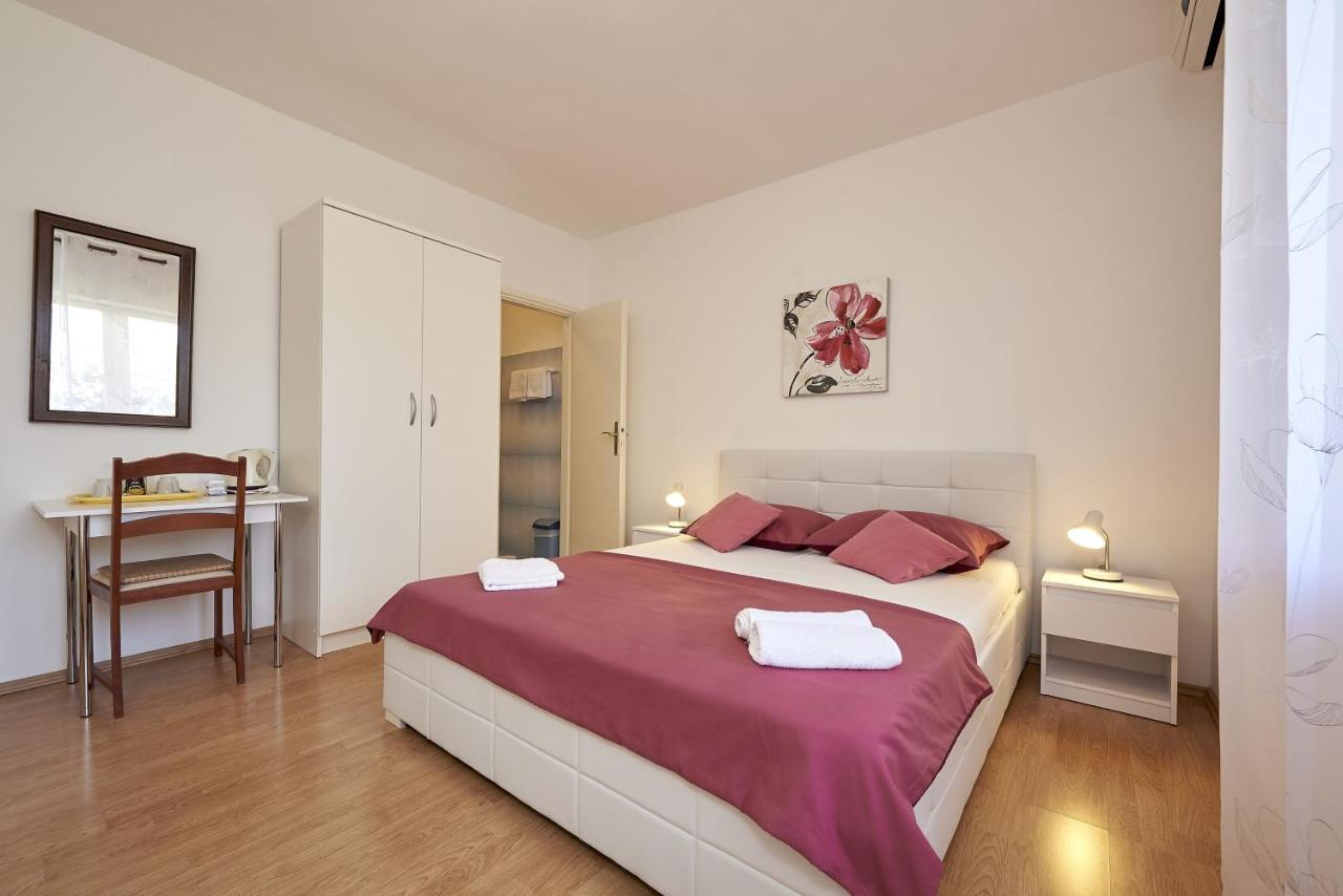Triple Room Trogir 13102B Εξωτερικό φωτογραφία